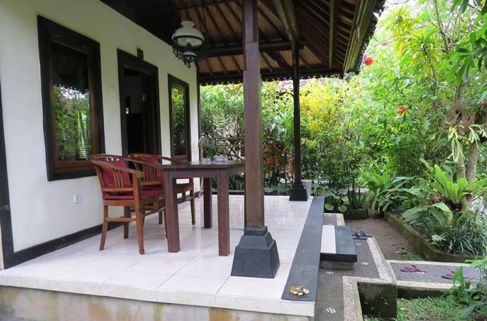 Sama's And Bed & Breakfast Ubud